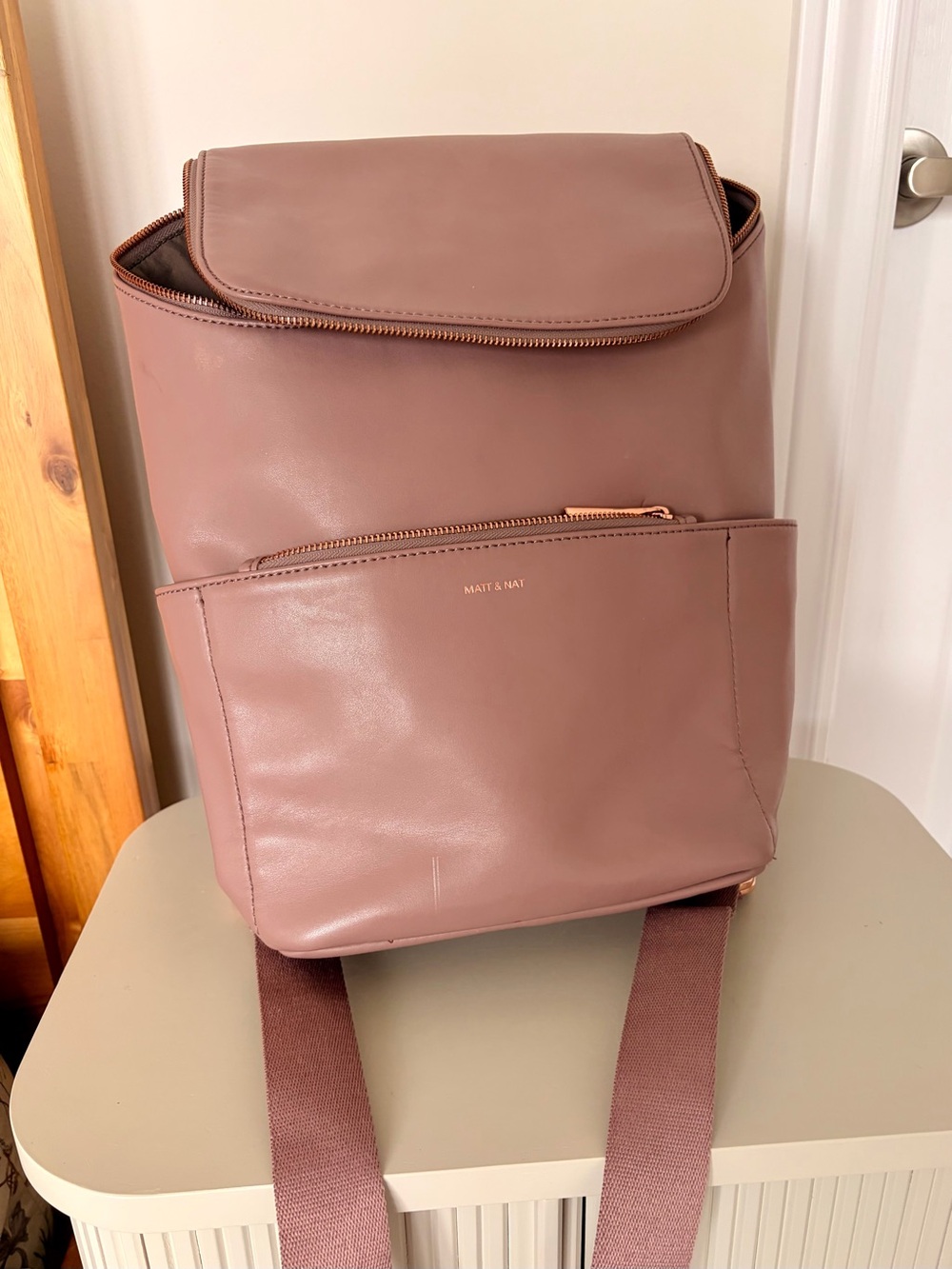 Matt & Nat BRAVE BACKPACK - BRAVE - Vegan Leather - Colour MAHOGANY - Picture 9 of 9